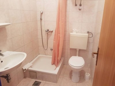Apartment One bedroom apartment with air-conditioning Makarska A-6768-b - Outdoor photo 12