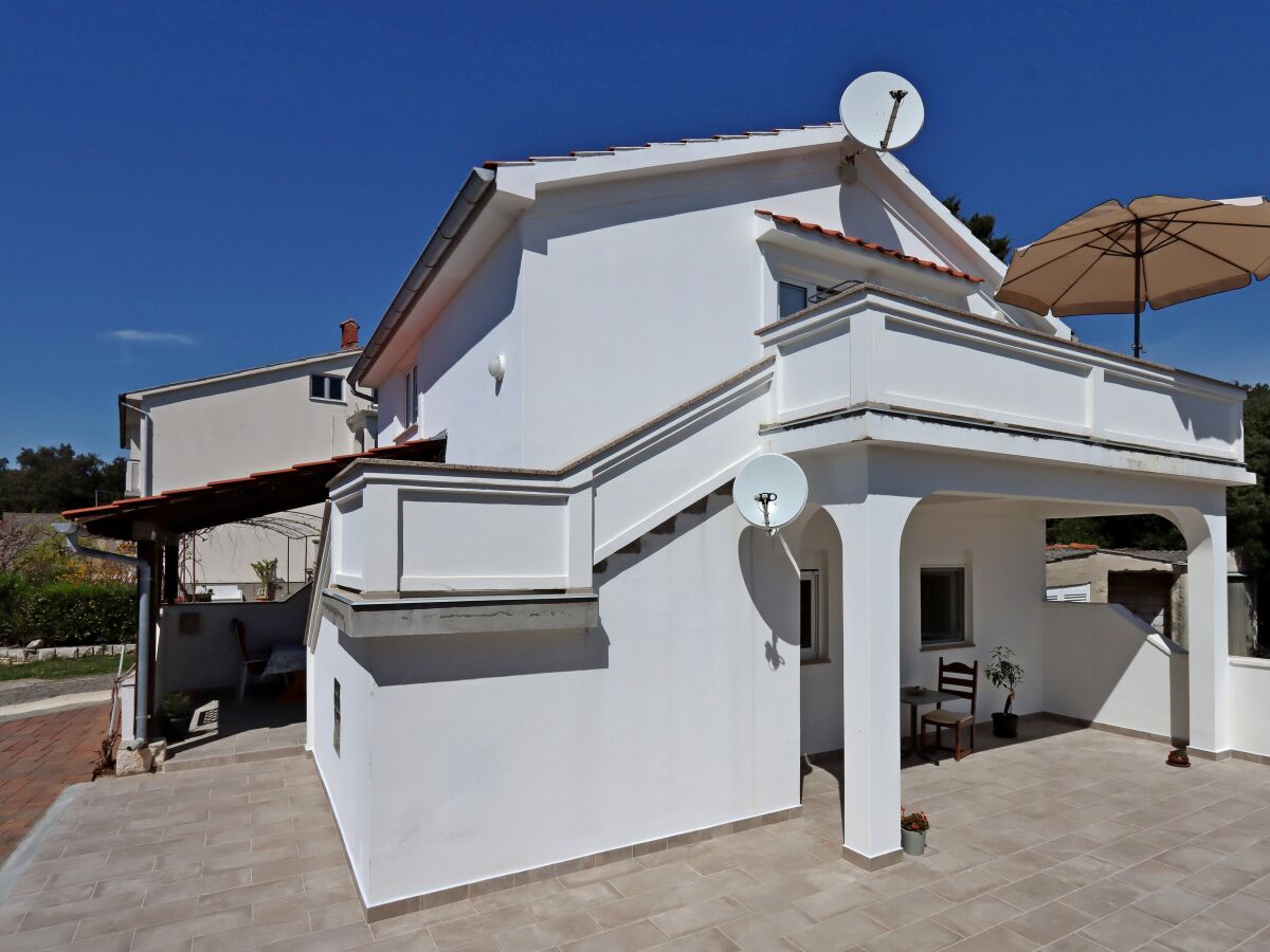 Apartment Apartments with parking space Suha Punta, Rab - 17239 - Apartments with parking space Suha Punta, Rab - 17239