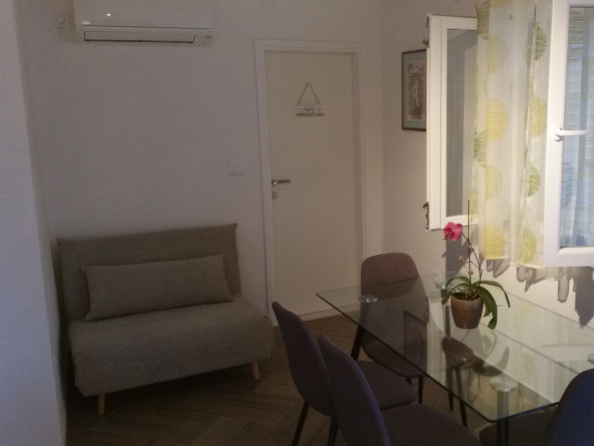 Apartment One bedroom apartment with terrace and sea view Žrnovo, Korčula A-16045-a - Outdoor photo 3