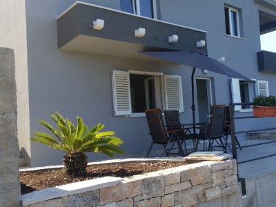 Apartment One bedroom apartment with terrace and sea view Žrnovo, Korčula A-16045-a - Outdoor photo 9