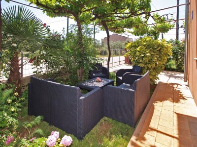 Apartment One bedroom apartment with terrace Fažana A-19596-b - Outdoor photo 14