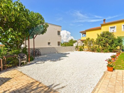 Apartment Two bedroom apartment with terrace Fažana A-19596-d - Outdoor photo 15