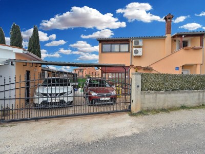Apartment Three bedroom apartment with terrace Fažana A-20792-a - Outdoor photo 4