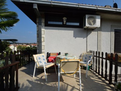 Apartment One bedroom apartment with terrace Malinska, Krk A-20406-a - Outdoor photo 11