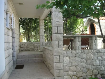 Apartment One bedroom apartment with terrace and sea view Slatine, Čiovo A-17456-c - Outdoor photo 11