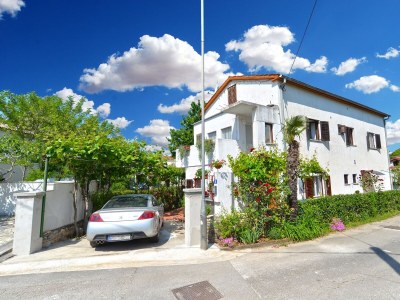 Apartment Two bedroom apartment with terrace Kukci, Poreč A-20797-b - Outdoor photo 2
