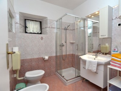 Apartment Two bedroom apartment with terrace Kukci, Poreč A-20797-b - Outdoor photo 27