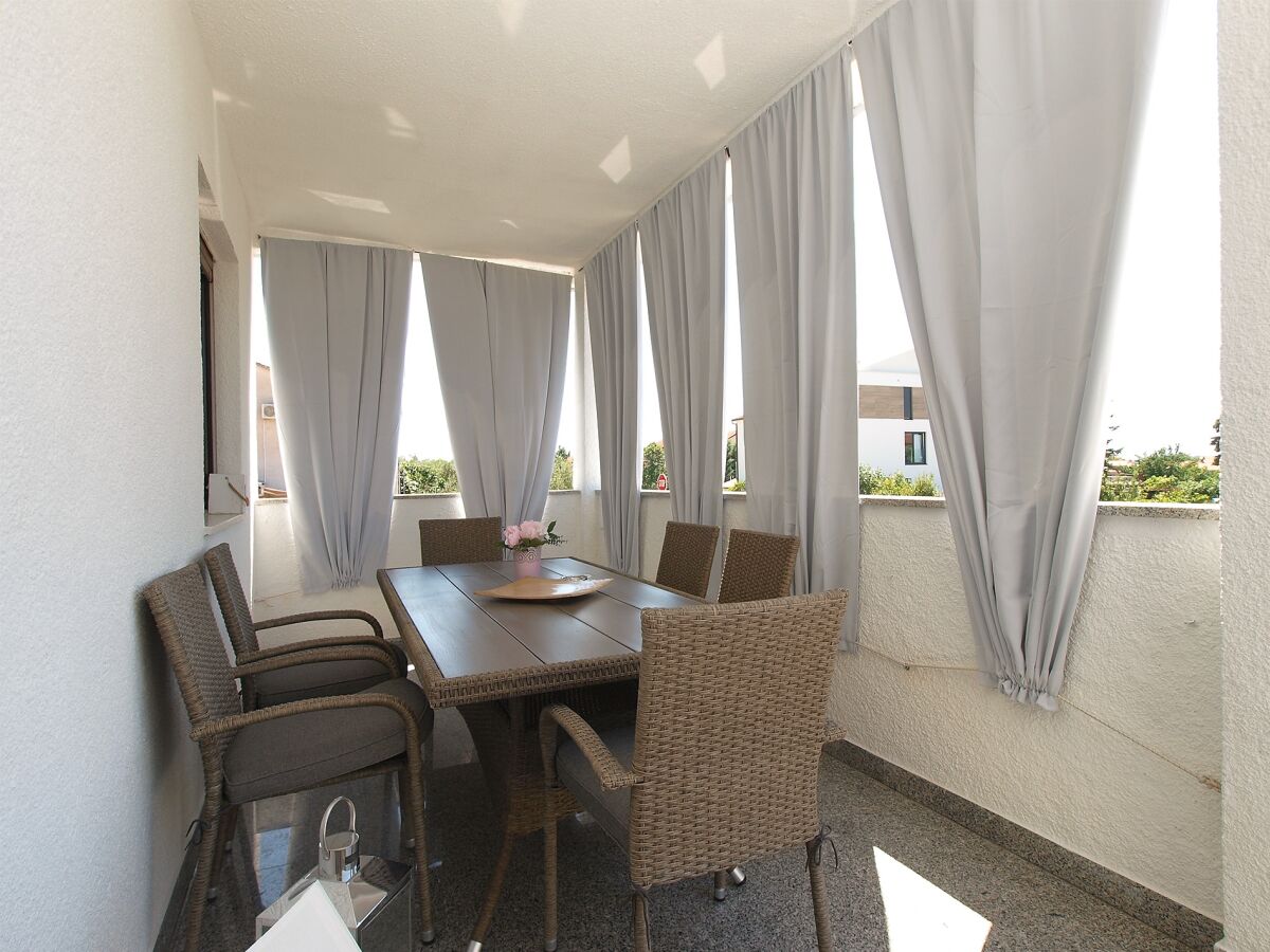 Apartment Three bedroom apartment with terrace Fažana A-20637-b