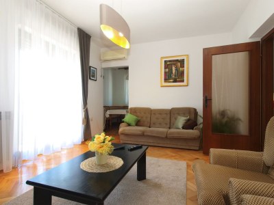 Apartment Three bedroom apartment with terrace Fažana A-20637-b - Outdoor photo 9