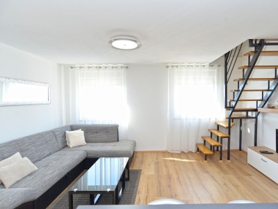 Apartment Two bedroom apartment with balcony and sea view Vodnjan, Fažana A-21040-a - Outdoor photo 2