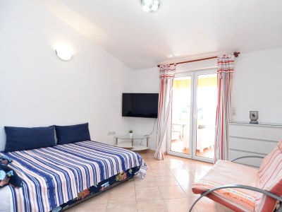 Apartment One bedroom apartment with terrace Pula A-21036-a - Outdoor photo 2