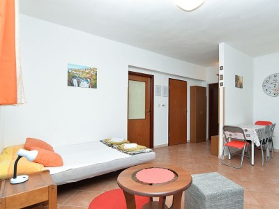 Apartment One bedroom apartment with terrace Štinjan, Pula A-20816-c - Outdoor photo 10