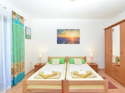 Apartment One bedroom apartment with terrace Štinjan, Pula A-20816-c - Outdoor photo 12