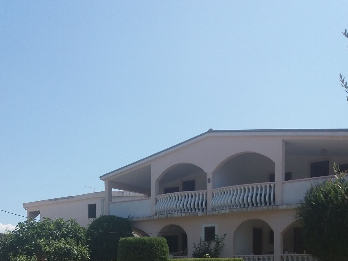 Apartment Two bedroom apartment with terrace and sea view Vir - Lozice, Vir A-21047-b - Outdoor photo 5