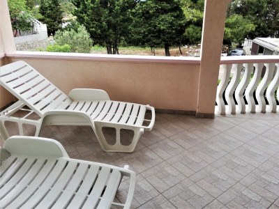 Apartment Two bedroom apartment with terrace and sea view Vir - Lozice, Vir A-21047-b in Vir - Apartment