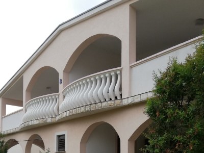 Apartment Two bedroom apartment with terrace and sea view Vir - Lozice, Vir A-21047-b - Outdoor photo 6