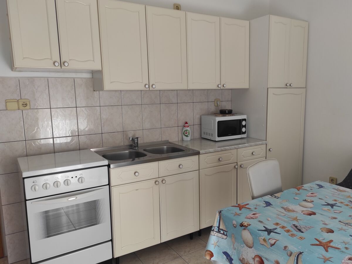 Apartment One bedroom apartment with balcony and sea view Banjol, Rab A-23095-c - Outdoor photo 5