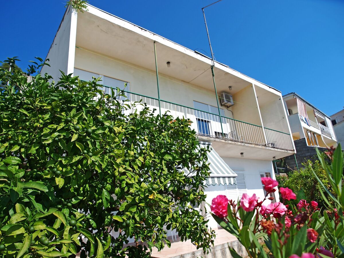 Apartment Two bedroom apartment with terrace Podgora, Makarska A-23678-b - Outdoor photo 2