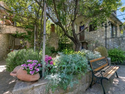 Apartment Studio flat with terrace and sea view Supetar, Brač AS-22123-a - Outdoor photo 6