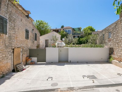 Apartment Studio flat with terrace and sea view Supetar, Brač AS-22123-a - Outdoor photo 18