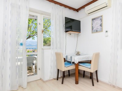 Apartment Studio flat with terrace and sea view Supetar, Brač AS-22123-a - Outdoor photo 22