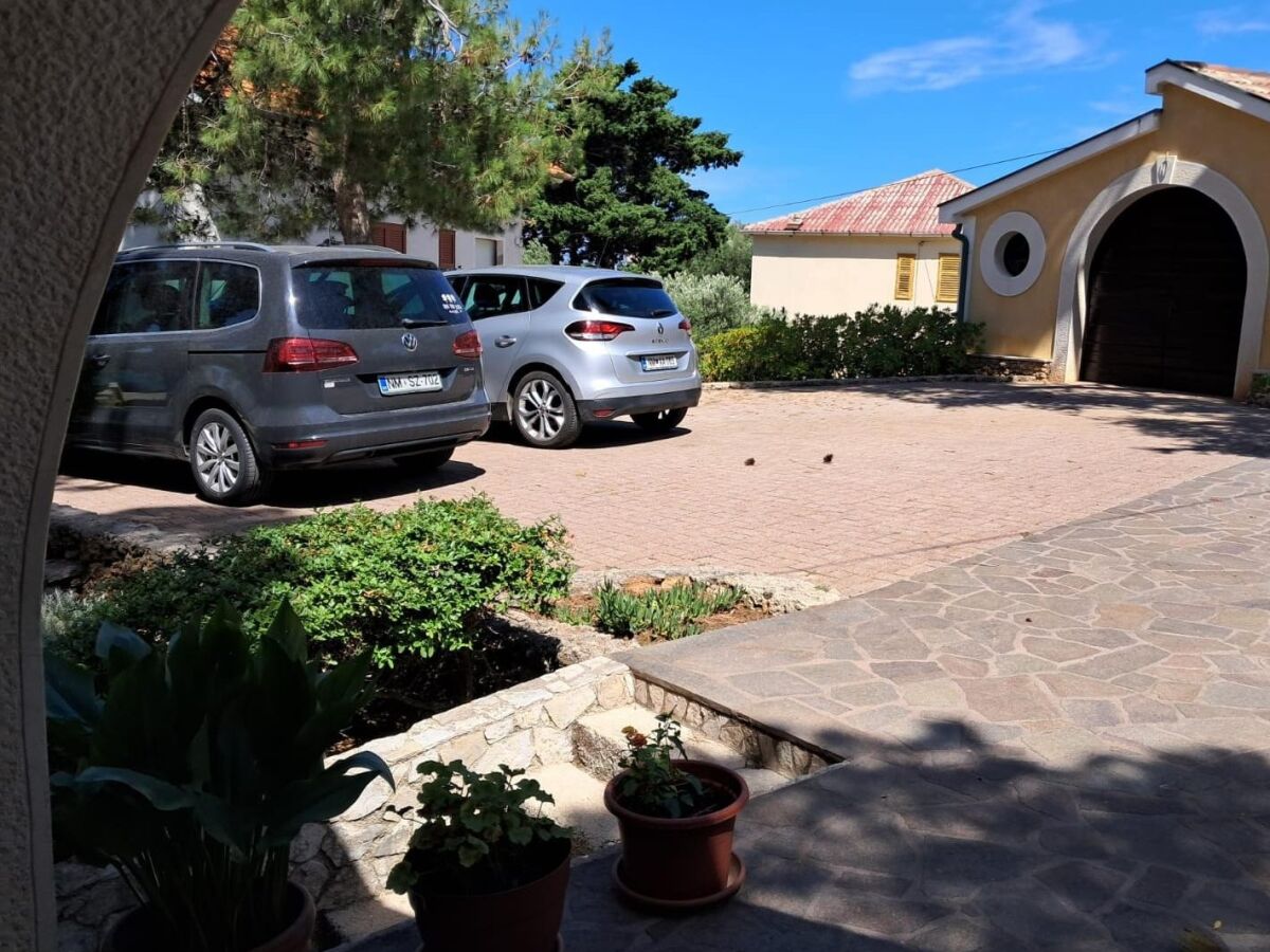 Apartment Two bedroom apartment near beach Stara Novalja, Pag A-24010-b - Outdoor photo 5