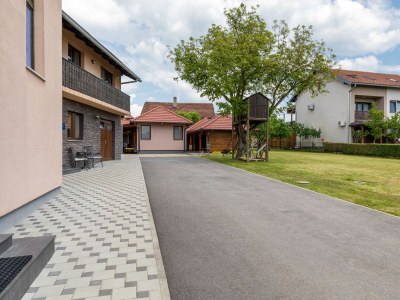 Apartment Two bedroom apartment with terrace Karlovac A-20989-b - Outdoor photo 13