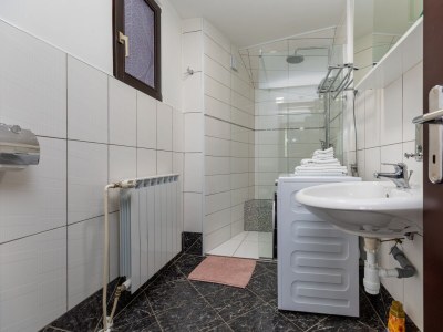 Apartment Two bedroom apartment with terrace Karlovac A-20989-b - Outdoor photo 28