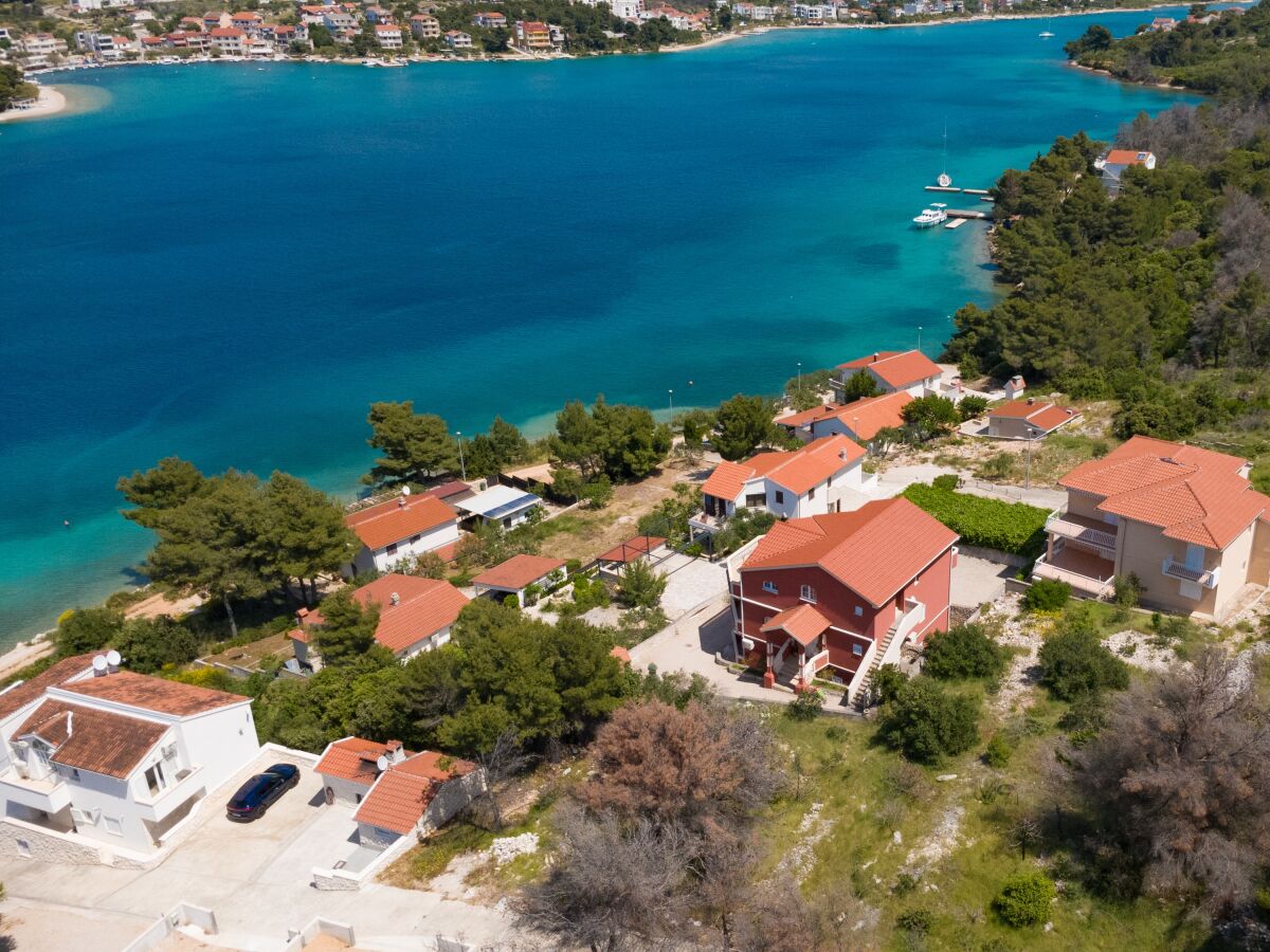 Apartment Two bedroom apartment with terrace and sea view Šparadići, Šibenik A-24118-a - Outdoor photo 3