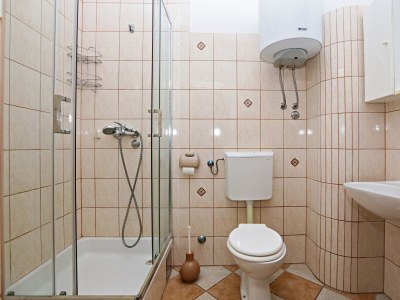 Apartment Two bedroom apartment with terrace and sea view Šparadići, Šibenik A-24118-a - Outdoor photo 29