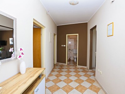 Apartment Two bedroom apartment with terrace and sea view Šparadići, Šibenik A-24118-a - Outdoor photo 33