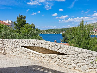 Apartment Two bedroom apartment with terrace and sea view Šparadići, Šibenik A-24118-a - Outdoor photo 38