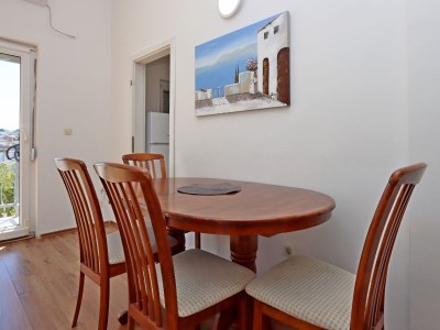 Apartment One bedroom apartment with balcony and sea view Selce, Crikvenica A-23909-c in Selce - Apartment