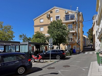 Apartment One bedroom apartment with balcony and sea view Selce, Crikvenica A-23909-c - Outdoor photo 2