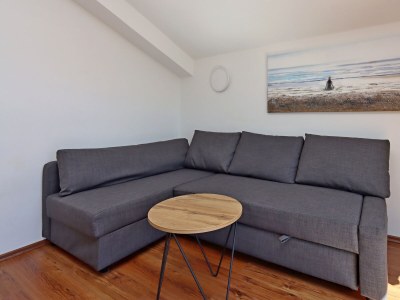 Apartment One bedroom apartment with balcony and sea view Selce, Crikvenica A-23909-c - Outdoor photo 8