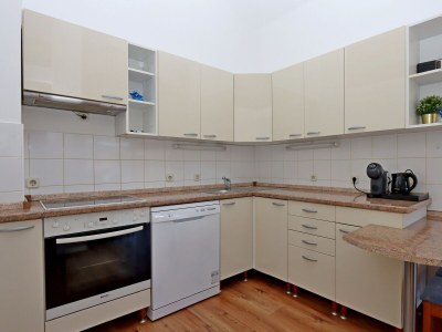 Apartment One bedroom apartment with balcony and sea view Selce, Crikvenica A-23909-c - Outdoor photo 10