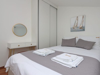 Apartment One bedroom apartment with balcony and sea view Selce, Crikvenica A-23909-c - Outdoor photo 13