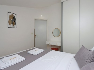 Apartment One bedroom apartment with balcony and sea view Selce, Crikvenica A-23909-c - Outdoor photo 14