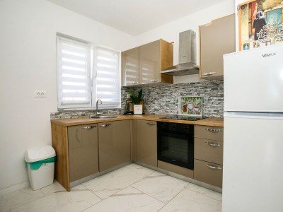 Apartment Two bedroom apartment with terrace Vrsi - Mulo, Zadar A-24110-a - Outdoor photo 16