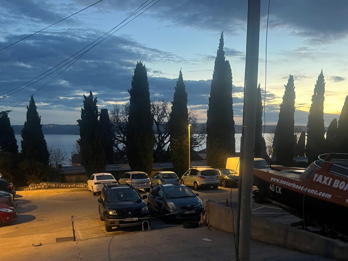 Apartment Two bedroom apartment with terrace Selce, Crikvenica A-24075-a - Outdoor photo 5