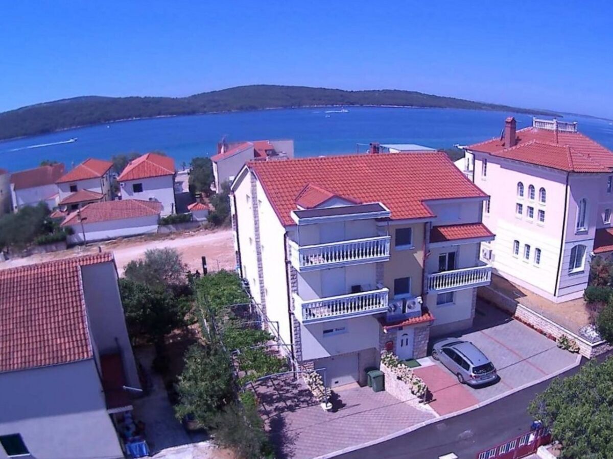 Apartment One bedroom apartment with balcony and sea view Zablaće, Šibenik A-23960-b - Outdoor photo 4