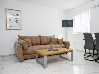 Apartment One bedroom apartment with balcony Vrsi - Mulo, Zadar A-24110-c - Outdoor photo 12