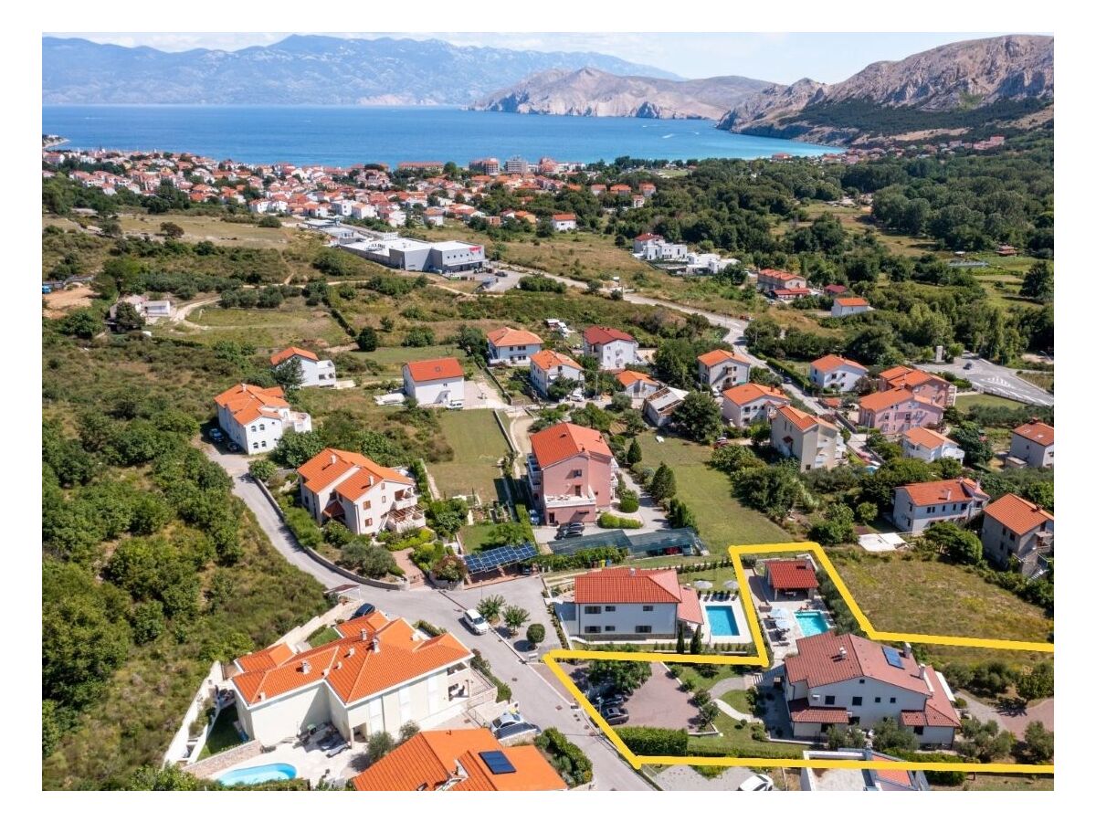 Apartment One bedroom apartment with terrace Jurandvor, Krk A-24113-b - Outdoor photo 2