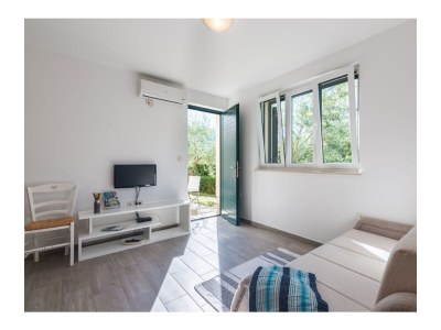 Apartment One bedroom apartment with terrace Jurandvor, Krk A-24113-b - Outdoor photo 16