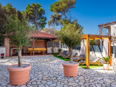 Apartment Two bedroom apartment with terrace Vir A-24090-b - Outdoor photo 8