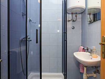 Apartment Two bedroom apartment near beach Šparadići, Šibenik A-23939-b - Outdoor photo 30