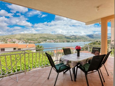 Apartment Two bedroom apartment near beach Šparadići, Šibenik A-23939-c in Sibenik - Apartment