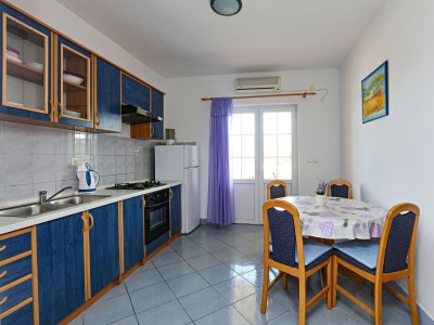 Apartment Two bedroom apartment near beach Šparadići, Šibenik A-23939-c - Outdoor photo 11
