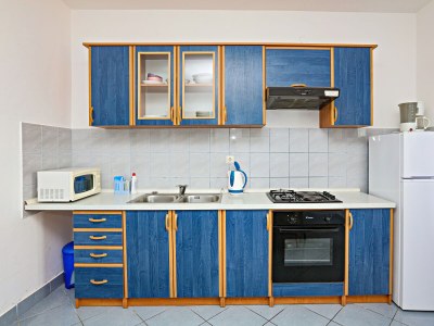 Apartment Two bedroom apartment near beach Šparadići, Šibenik A-23939-c - Outdoor photo 13