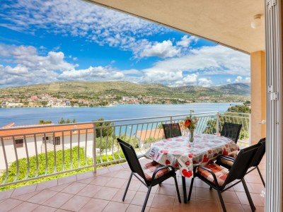 Apartment Two bedroom apartment near beach Šparadići, Šibenik A-23939-d in Šibenik - Apartment